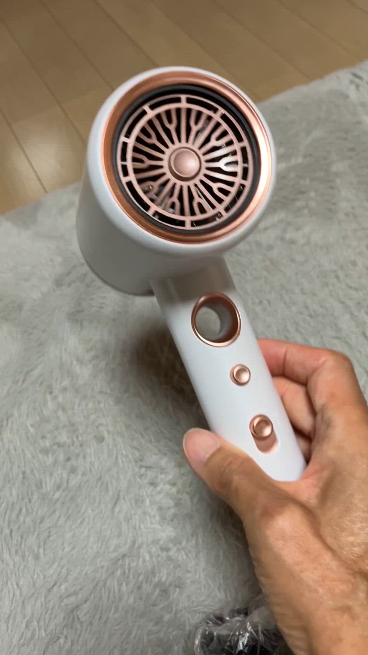 全体のレビュー動画のサムネイル | 4