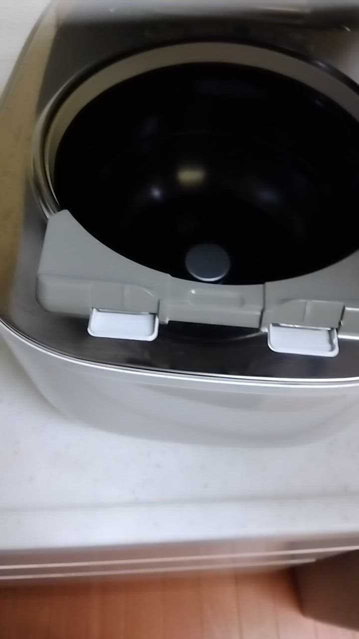 TOSHIBA 東芝 圧力IH炊飯ジャー 炎匠炊き 3.5合炊き ホワイト RC