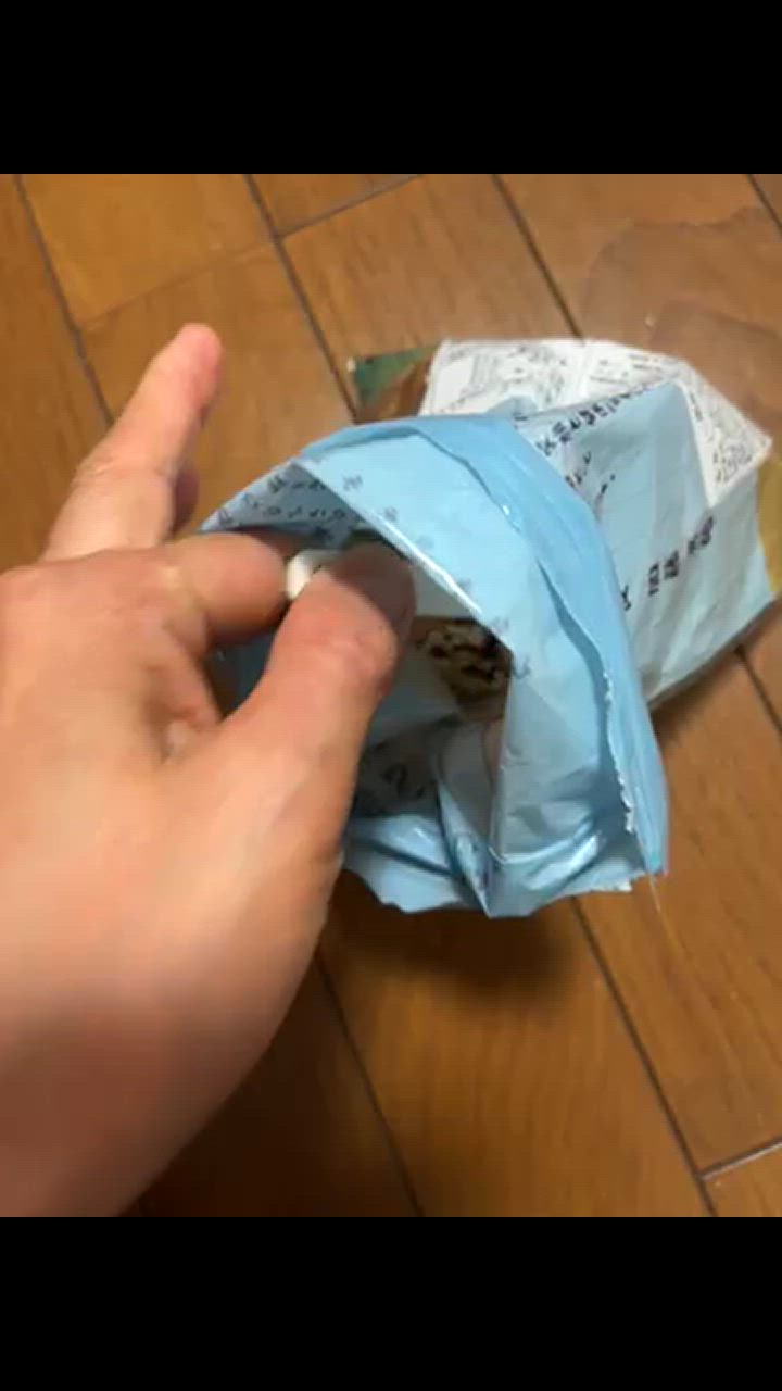 全体のレビュー動画のサムネイル | 1