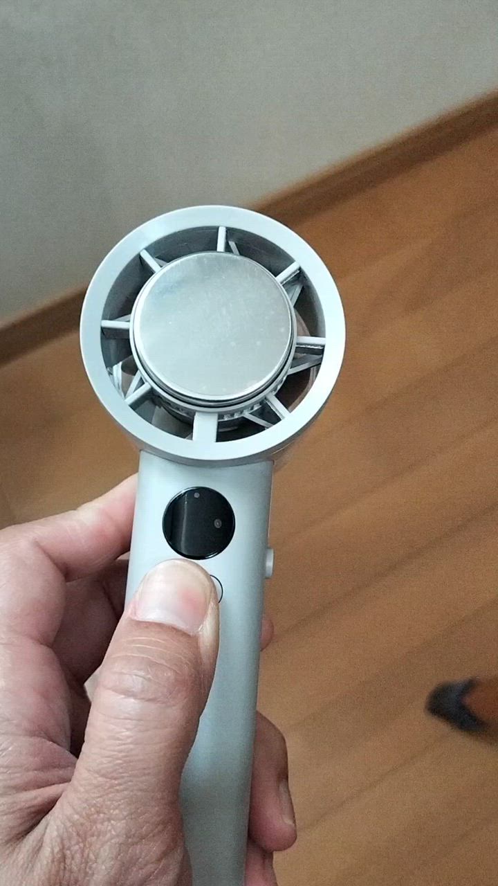 全体のレビュー動画のサムネイル | 1