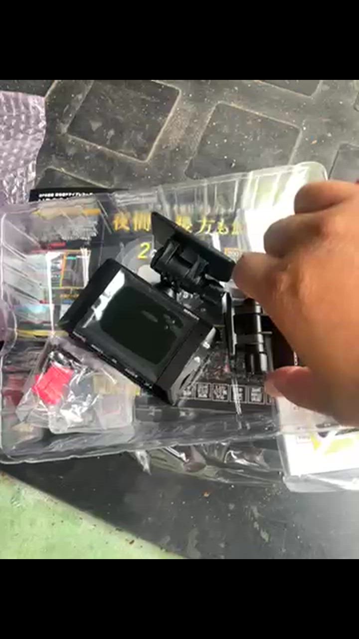 1件目のレビュー動画のサムネイル | 0