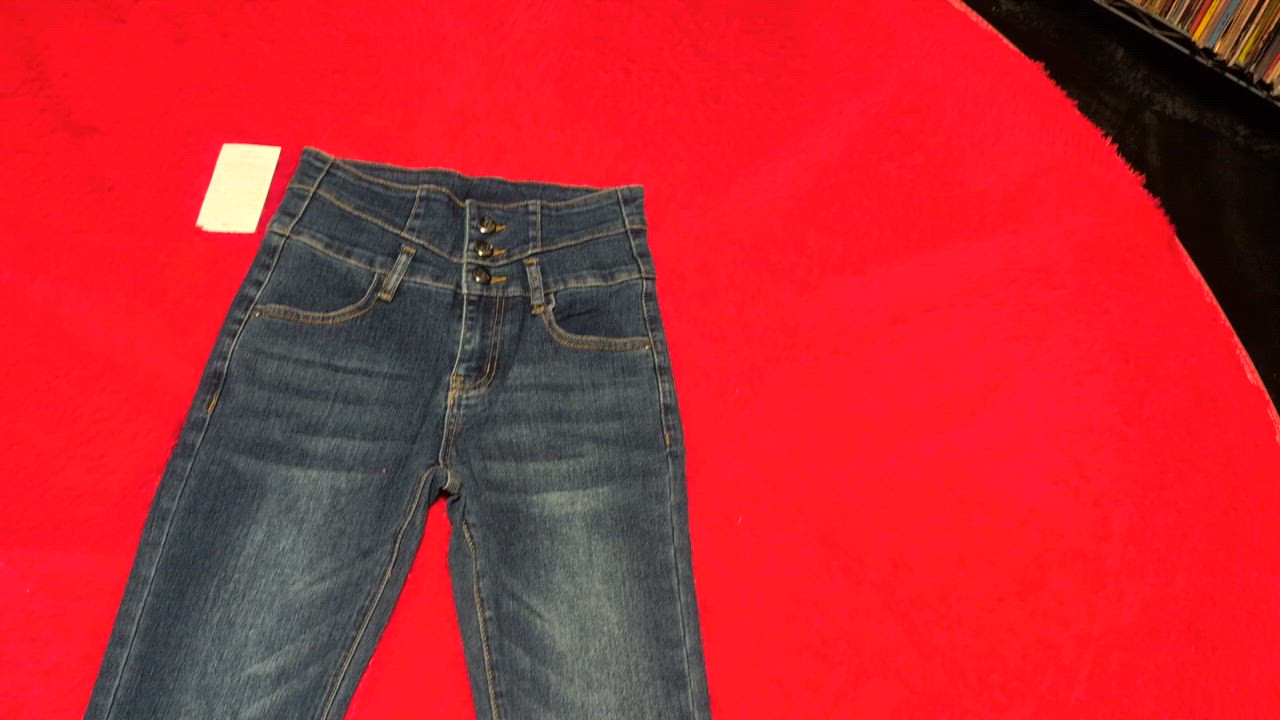 全体のレビュー動画のサムネイル | 0