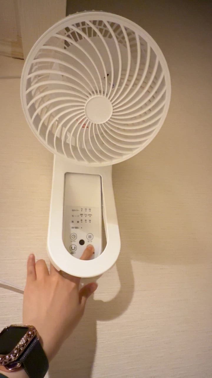 全体のレビュー動画のサムネイル | 0