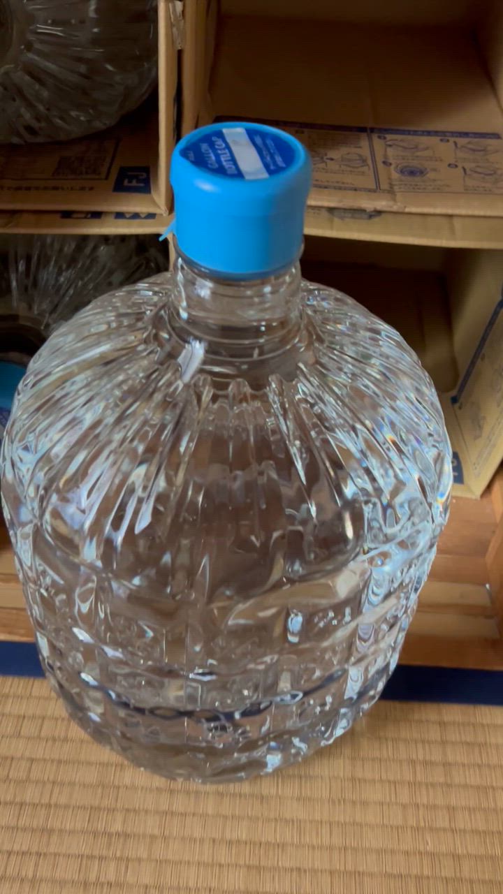 PREMIUM WATER ボトル12L×4本 ウォーターサーバー対応 12リットルペットボトル（スクリュー