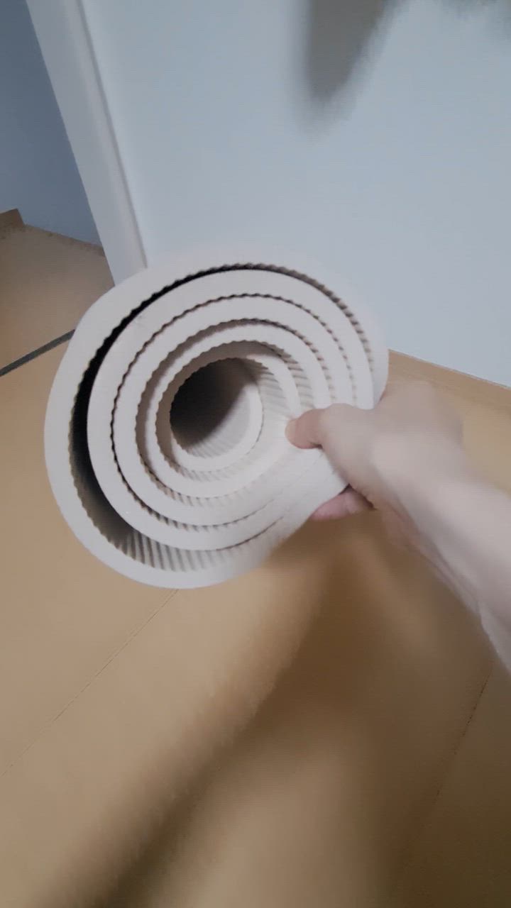 全体のレビュー動画のサムネイル | 1