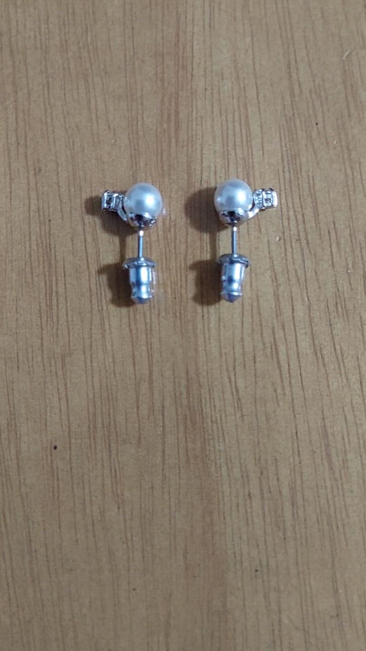 SWAROVSKI スワロフスキー ピアス Matrix マトリックス スタッド