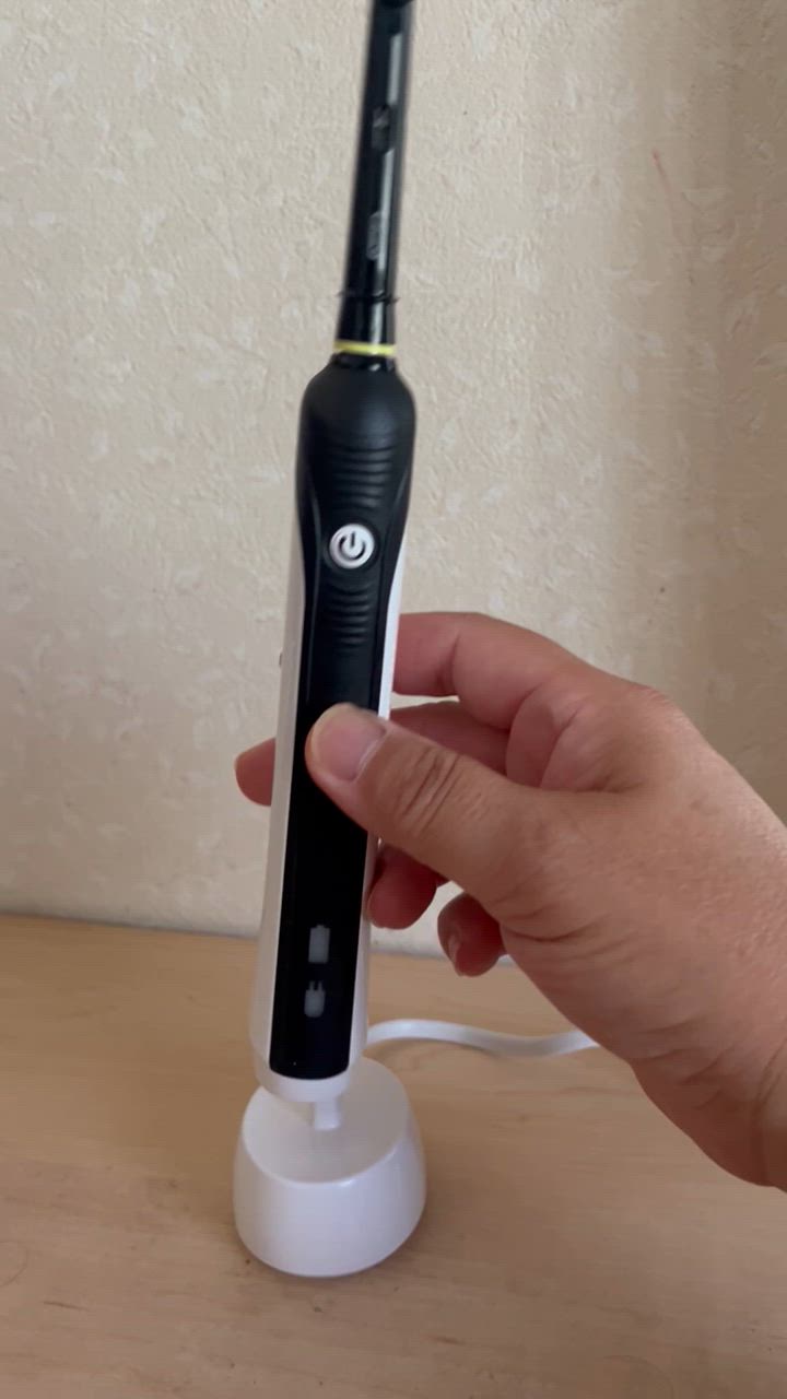 BRAUN 電動歯ブラシ Oral-B PRO600 D165131UBK BRAUN オーラルB PRO600 D165131UBK （ブラック） オーラルB