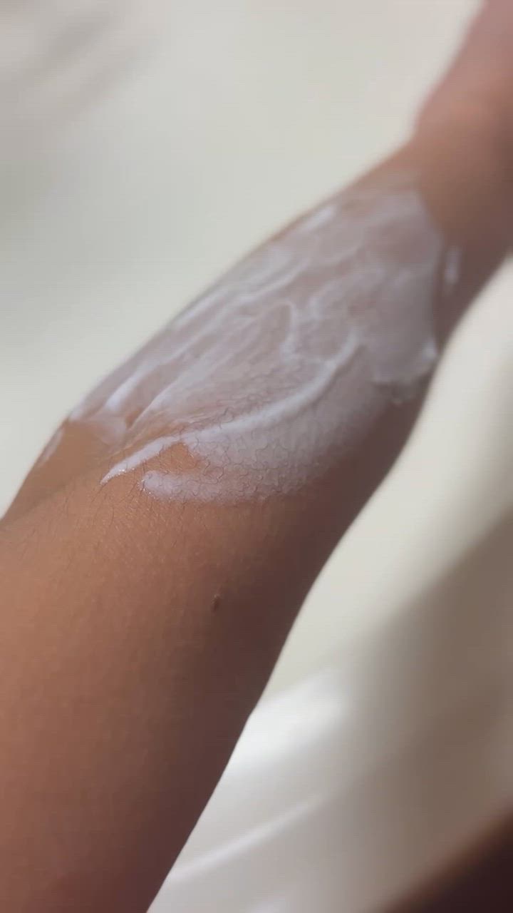 全体のレビュー動画のサムネイル | 0