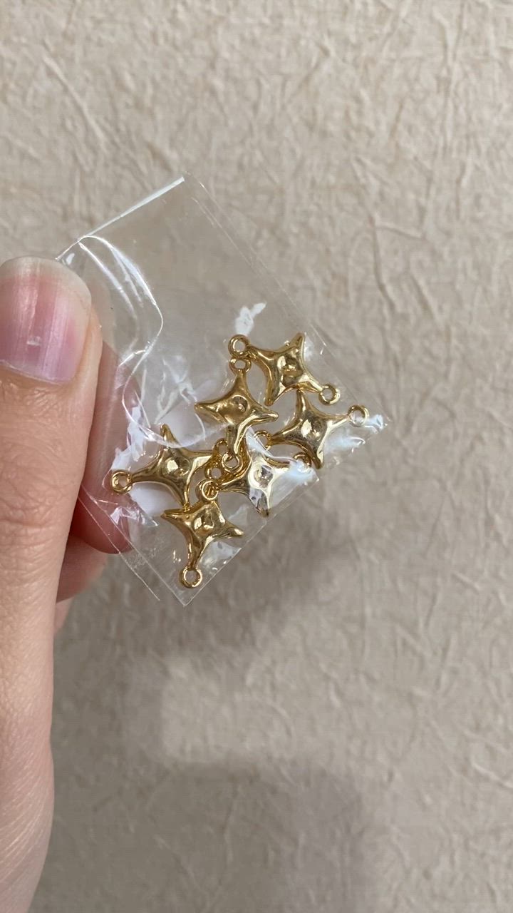 コネクターチャーム スター 2カン付き 12×18mm（8ヶ） : ビーズ