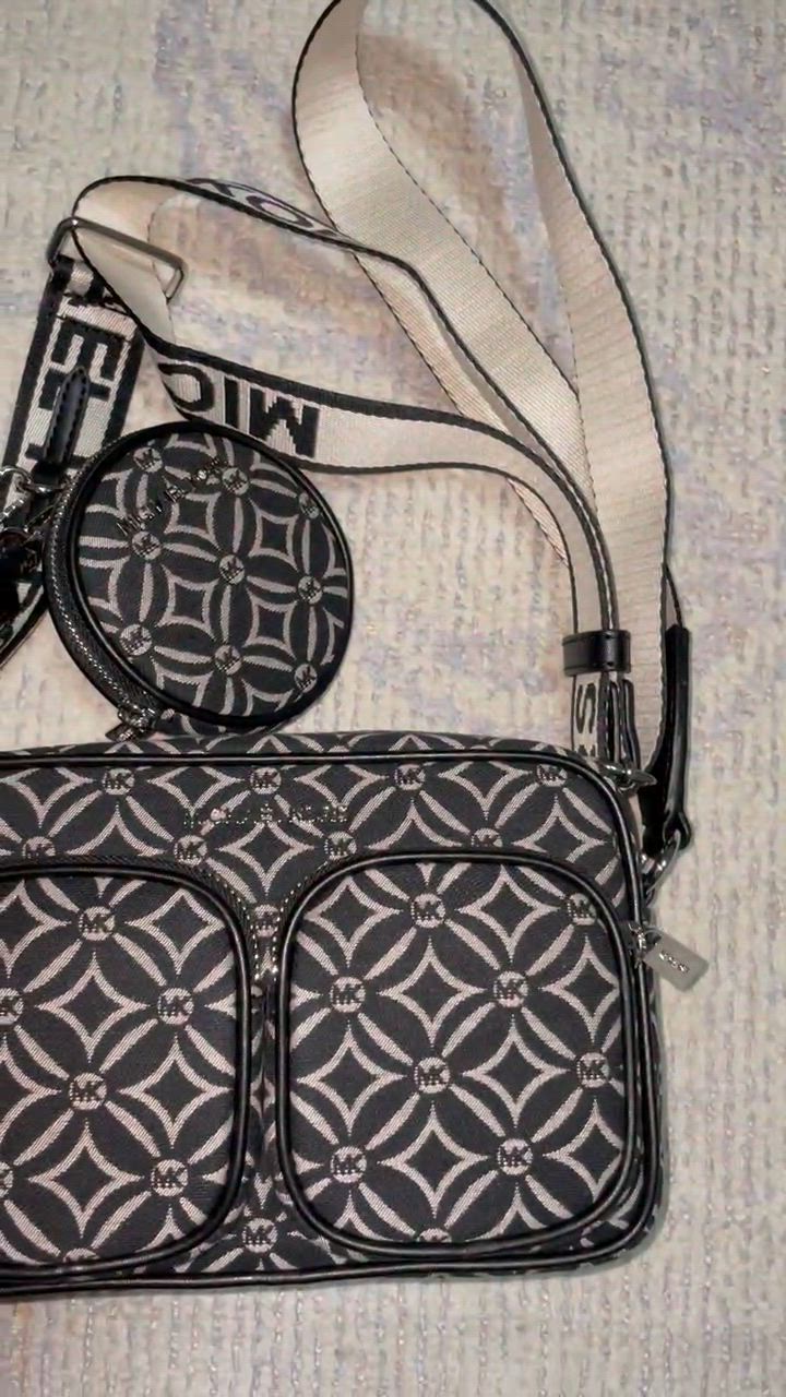 MICHAEL KORS ショルダーバッグ バッグ JET SET ITEM ロゴ ジャ
