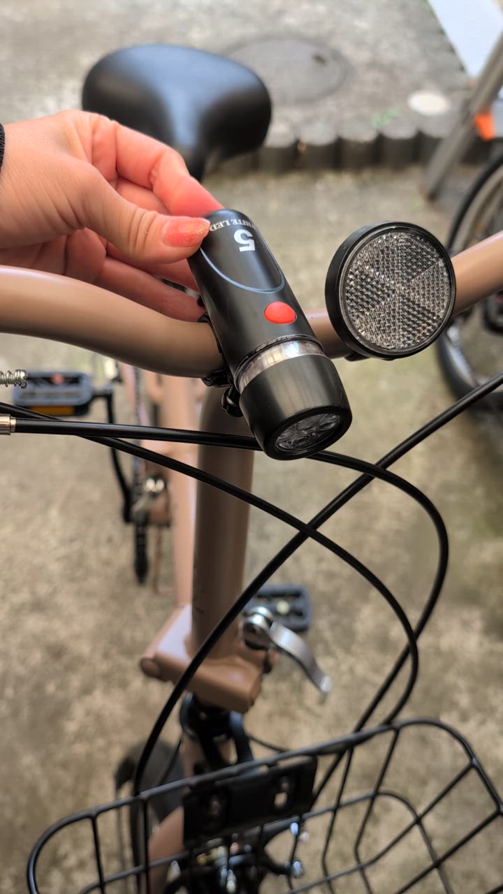 キャプテンスタッグ　折りたたみ自転車　クエント　20インチ　ブラック　取説付 折りたたみ自転車 キャプテンスタッグ eバーギー 電動FDB206 20