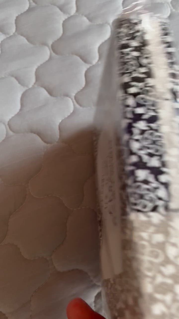 全体のレビュー動画のサムネイル | 1