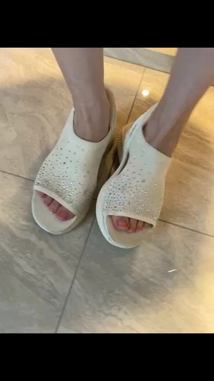 【新品】SKECHERS サンダル ブラウン 22cm ArchFit SKECHERS レディース スケッチャーズ ULTRA FLEX 3.0 - SPARKLY