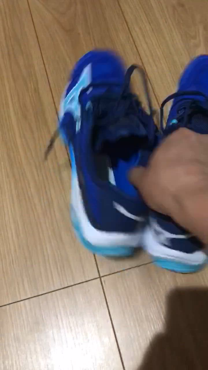 Mizuno Wave Lightning Z8 バレーボールシューズ 25cm 楽天市場】【バレーボールシューズ ミズノ】 ウエーブ
