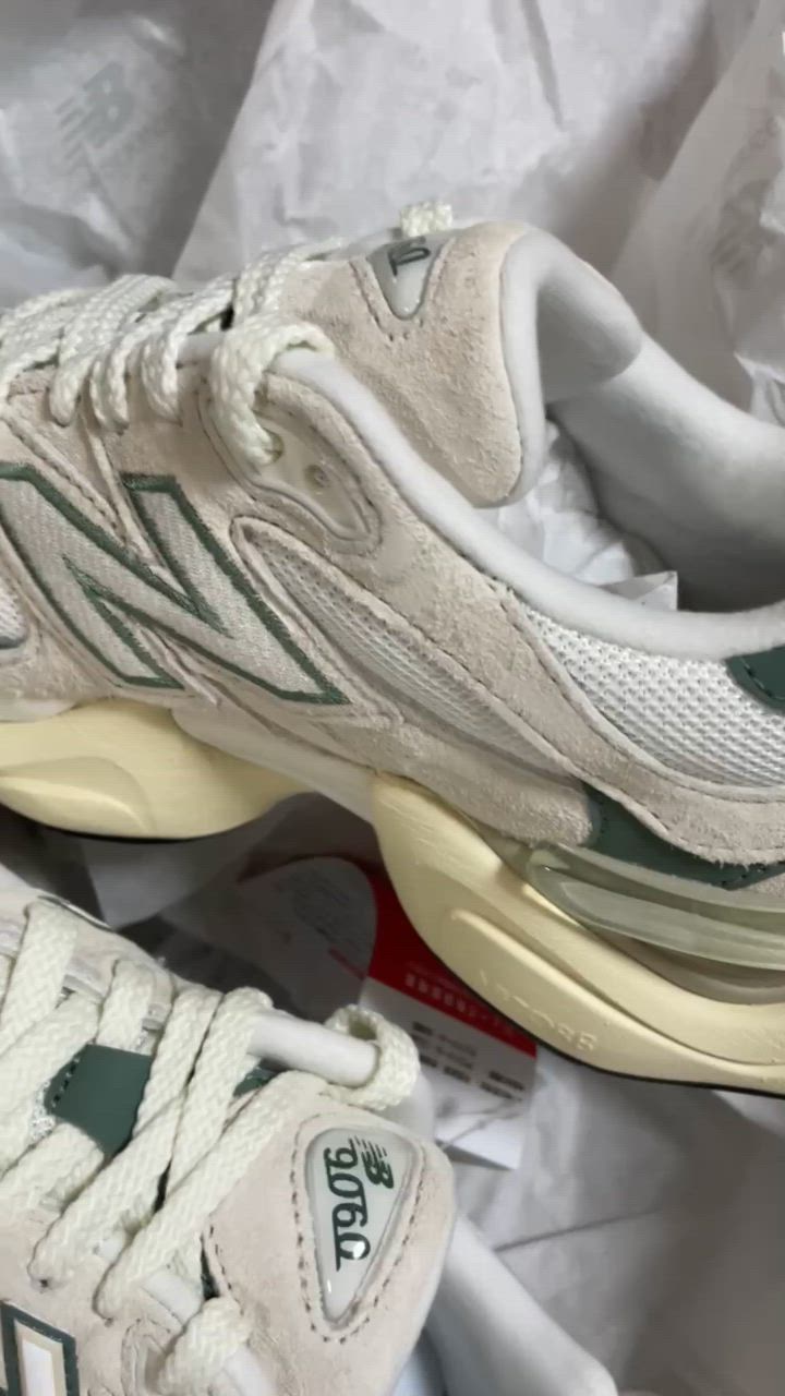 すぐ届く【New Balance】ユニセックス ペアコーデ〇 U9060EEI 早い者勝ち New Balance U9060EEI ユニセックス ペアコーデにも