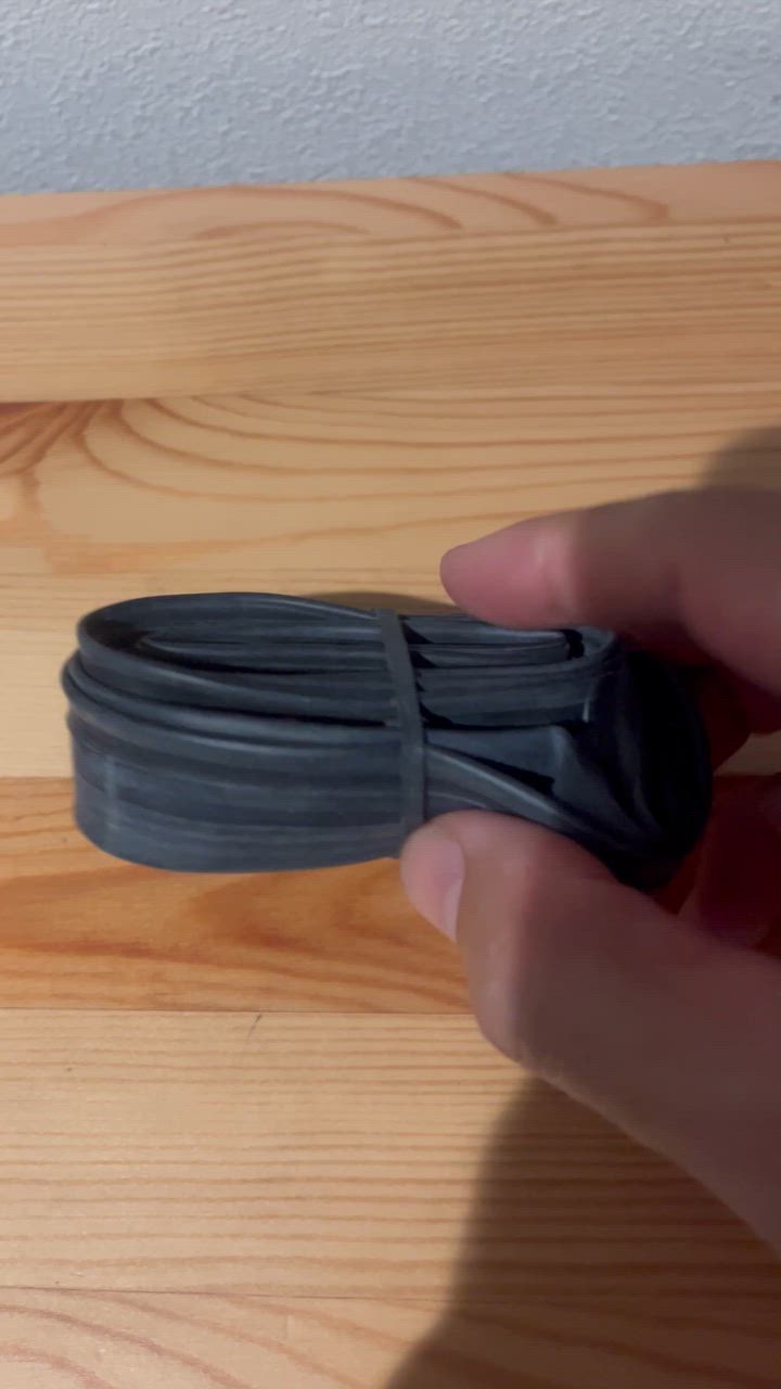 1件目のレビュー動画のサムネイル | 0