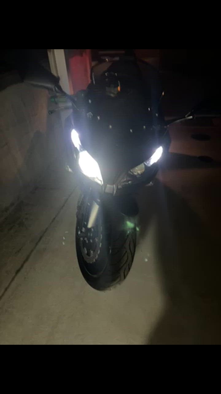 全体のレビュー動画のサムネイル | 0