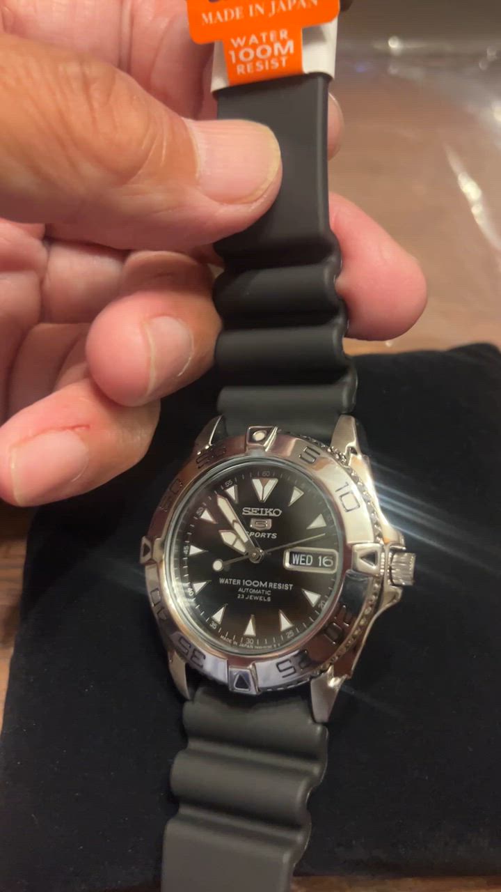 Seiko 5 SEIKO セイコー 腕時計 メンズ 海外モデル MADE IN