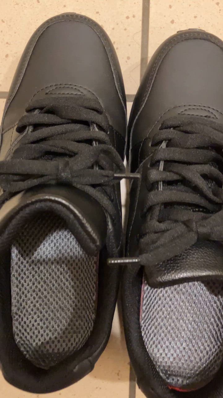 1件目のレビュー動画のサムネイル | 0