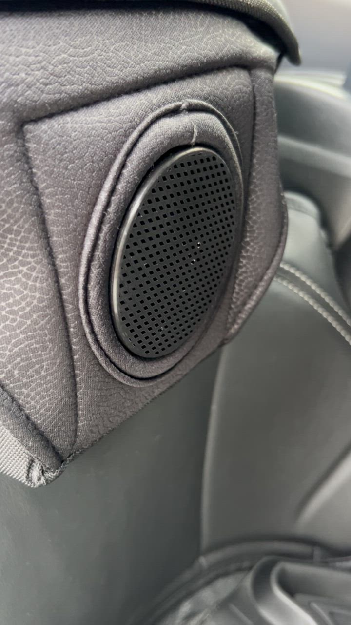 全体のレビュー動画のサムネイル | 1