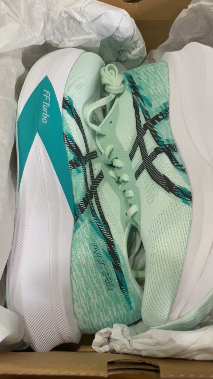 ASICS アシックス MAGIC SPEED 4 マジックスピード 1011B875