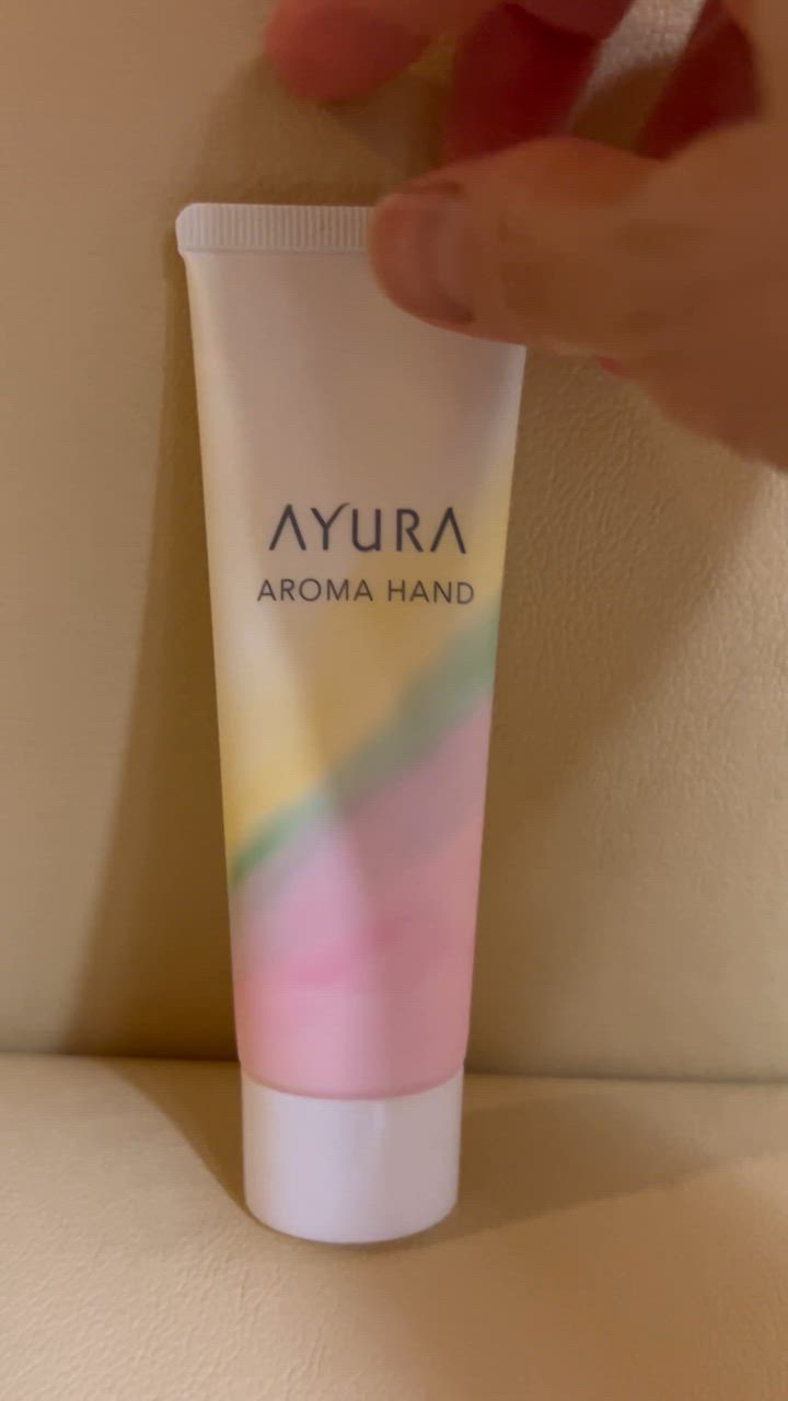 アユーラ ハンドクリーム アロマハンド | 商品一覧 | アユーラ公式サイト