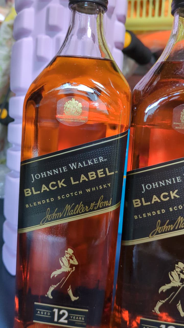 ジョニー ウォーカー ブラックラベル 黒 ラベル 12年 1000ml