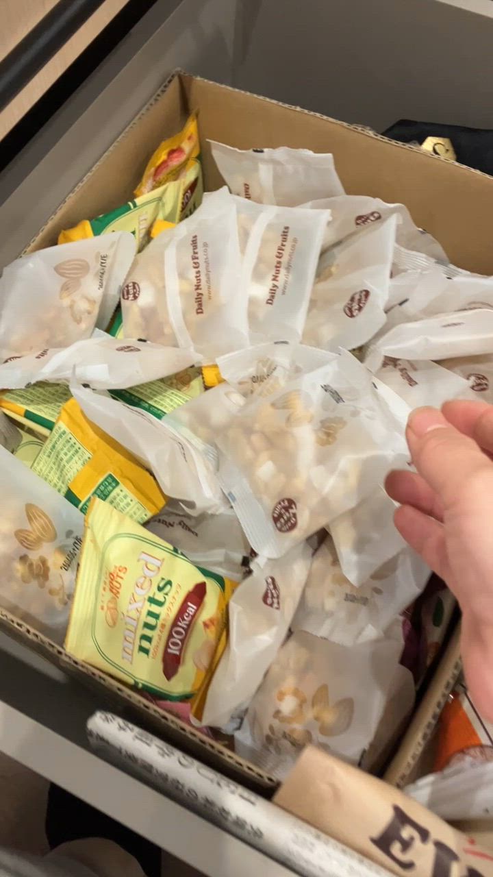 1件目のレビュー動画のサムネイル | 0