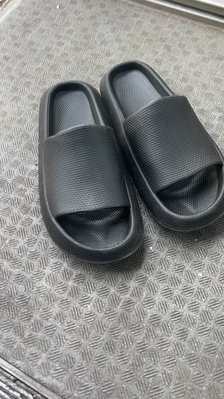 全体のレビュー動画のサムネイル | 0