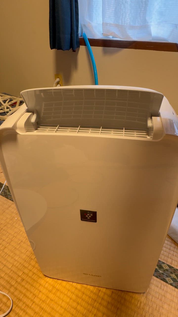 Dry＆Cool-シャープ−CV-S71C-Wプラズマクラスター cv-s71-w-1.jpg