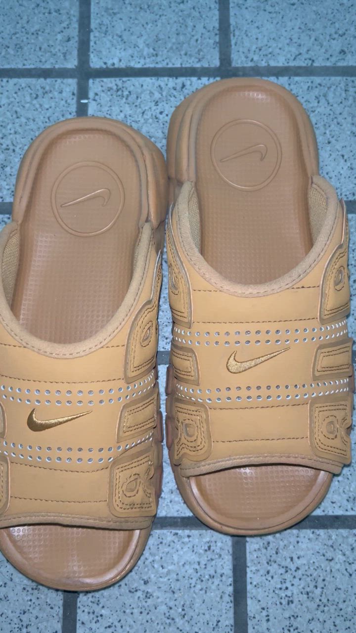 NIKE AIR MORE UPTEMPO SLIDE ナイキ エア モアアップテンポ