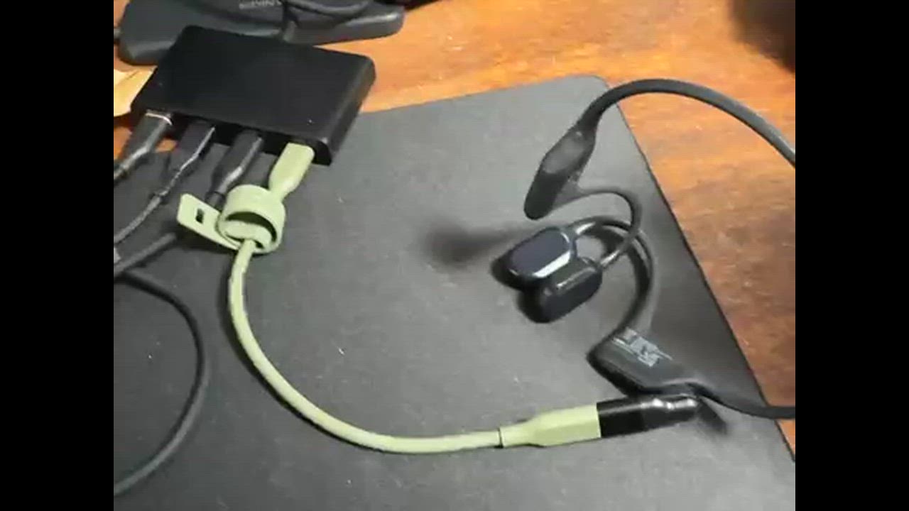 1件目のレビュー動画のサムネイル | 0
