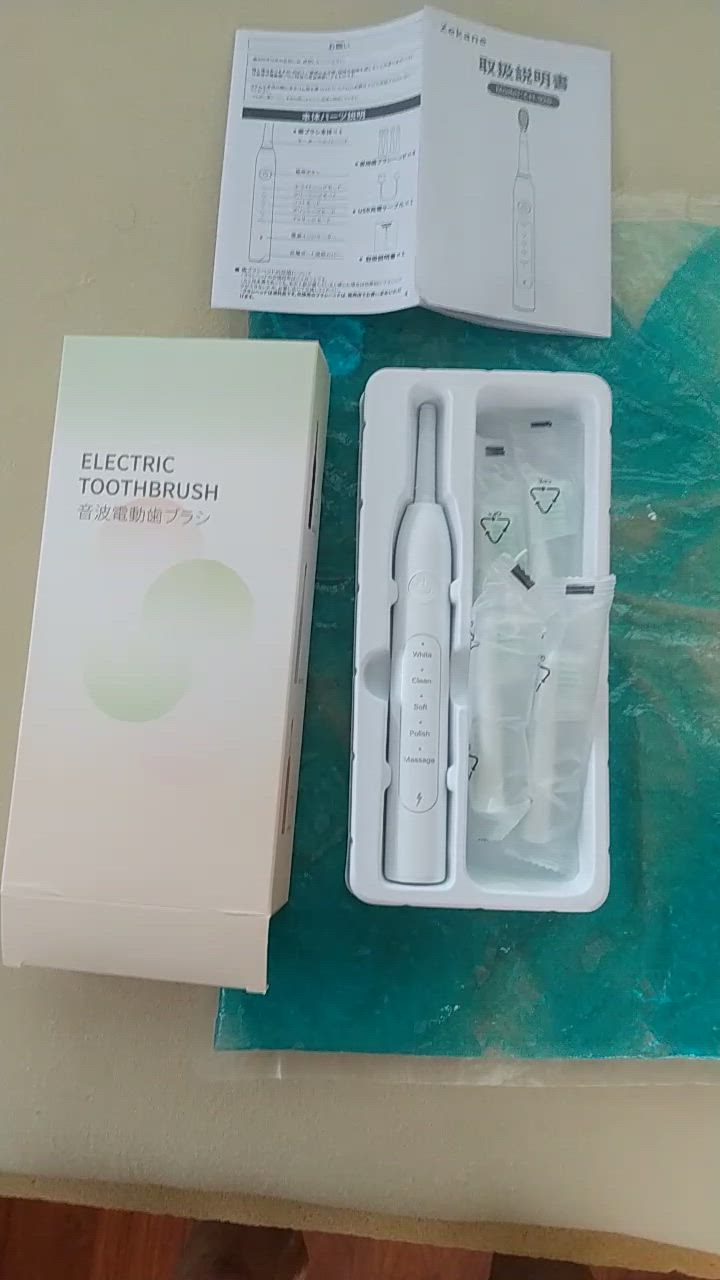 在庫セールクーポンで2180円】電動歯ブラシ 5モード 替えブラシ4