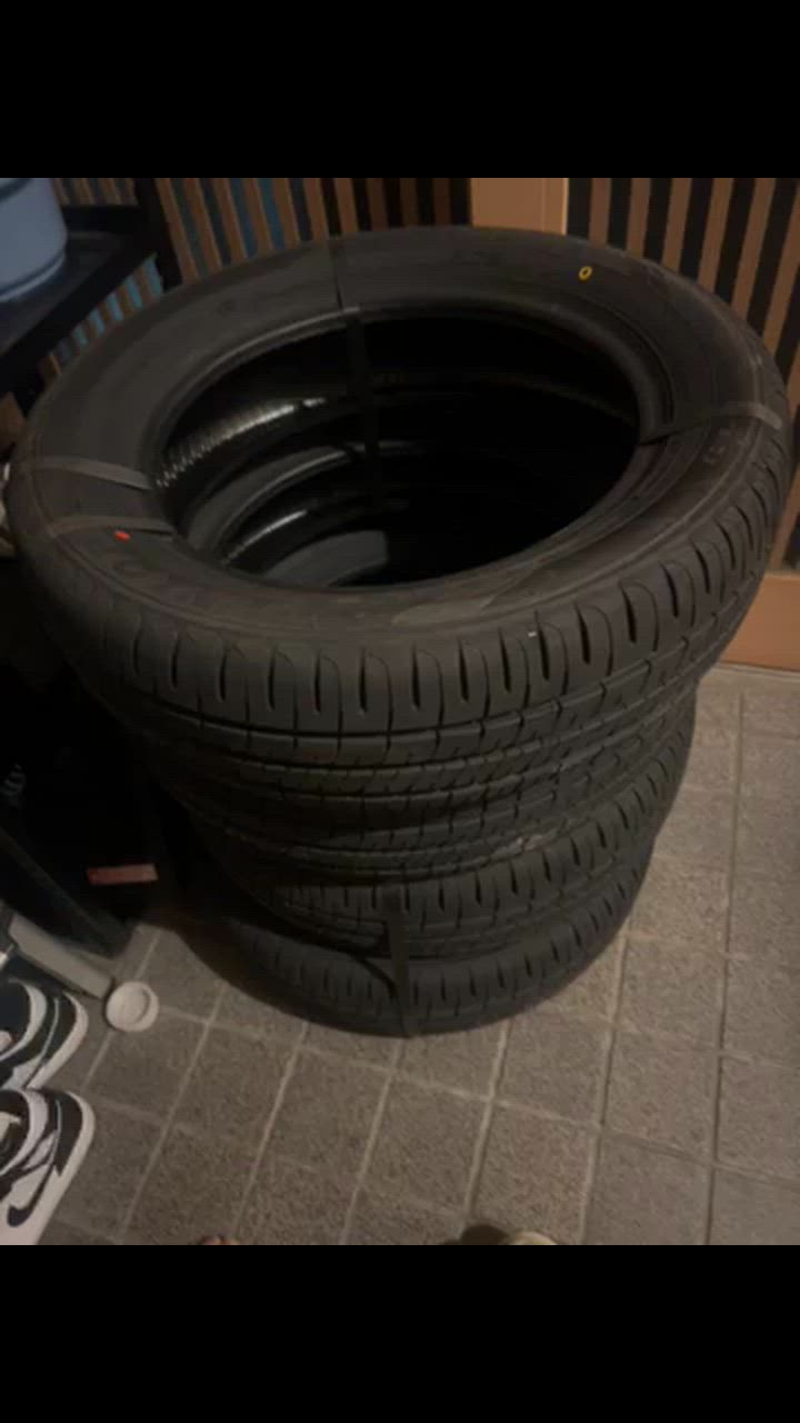 タイヤ・ホイール R7747 185/60R15 84H ENASAVE EC204 タイヤ・ホイール R7747 185/60R15 84H ENASAVE EC204
