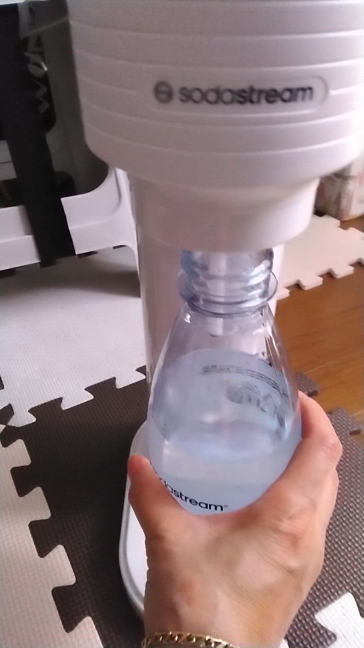 【新品未使用】ソーダストリーム　ガイア ソーダストリーム SodaStream / GAIA (ガイア) スターターキット