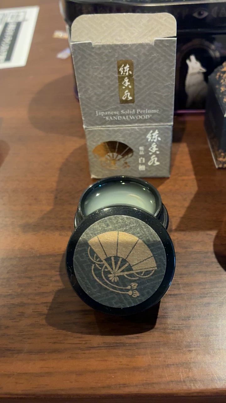 香彩堂　御香　ギフトセット7種(白檀・沈香・伽羅・伽羅極品・龍涎香・胡蝶・麝香) 楽天市場】香彩堂 練り香水 極品白檀 白檀 伽羅 麝香 沈香 龍涎