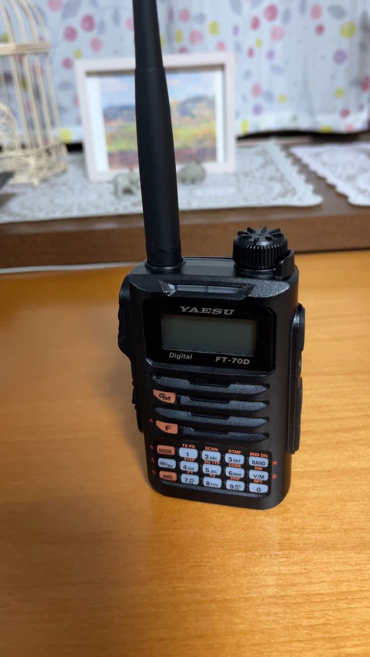 FT-70D 現状で FT-70D 送料無料 八重洲無線 C4FM/FM 144/430MHz デュアル