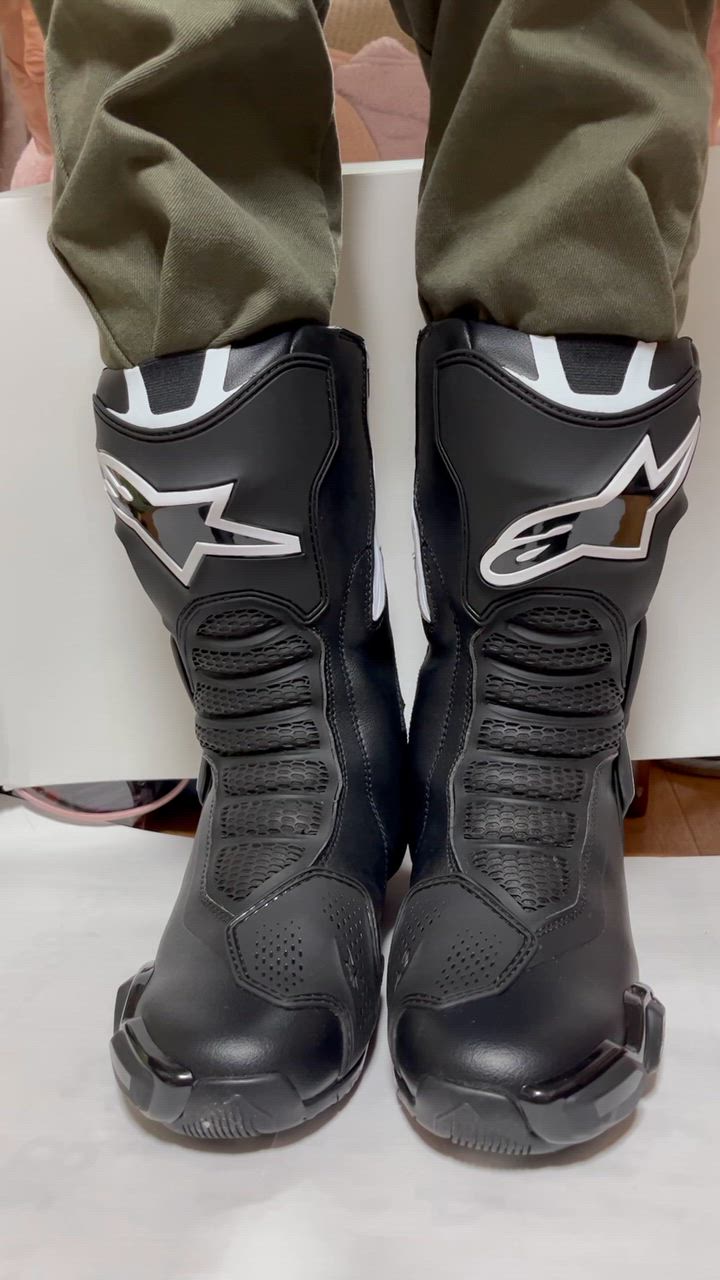 アルパインスターズ Alpinestars 2223025 SMX-6 V3 BOOTS オン