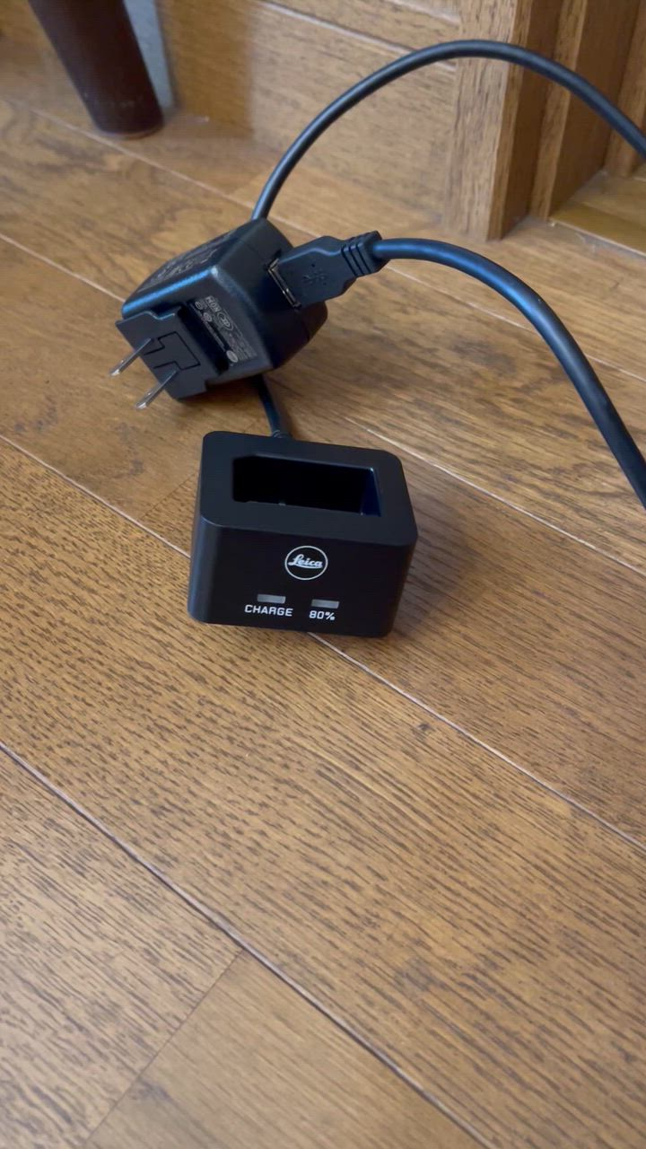 新品アクセサリー》 Leica (ライカ) バッテリーチャージャー BC