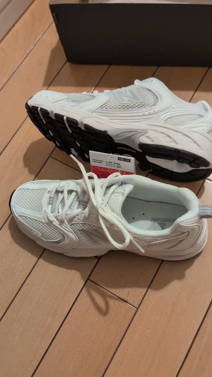 新品24.5ニューバランスnewbalanceレディーススニーカーU530CSE New Balance スニーカー / U530CSE（22.5cm〜24.5cm