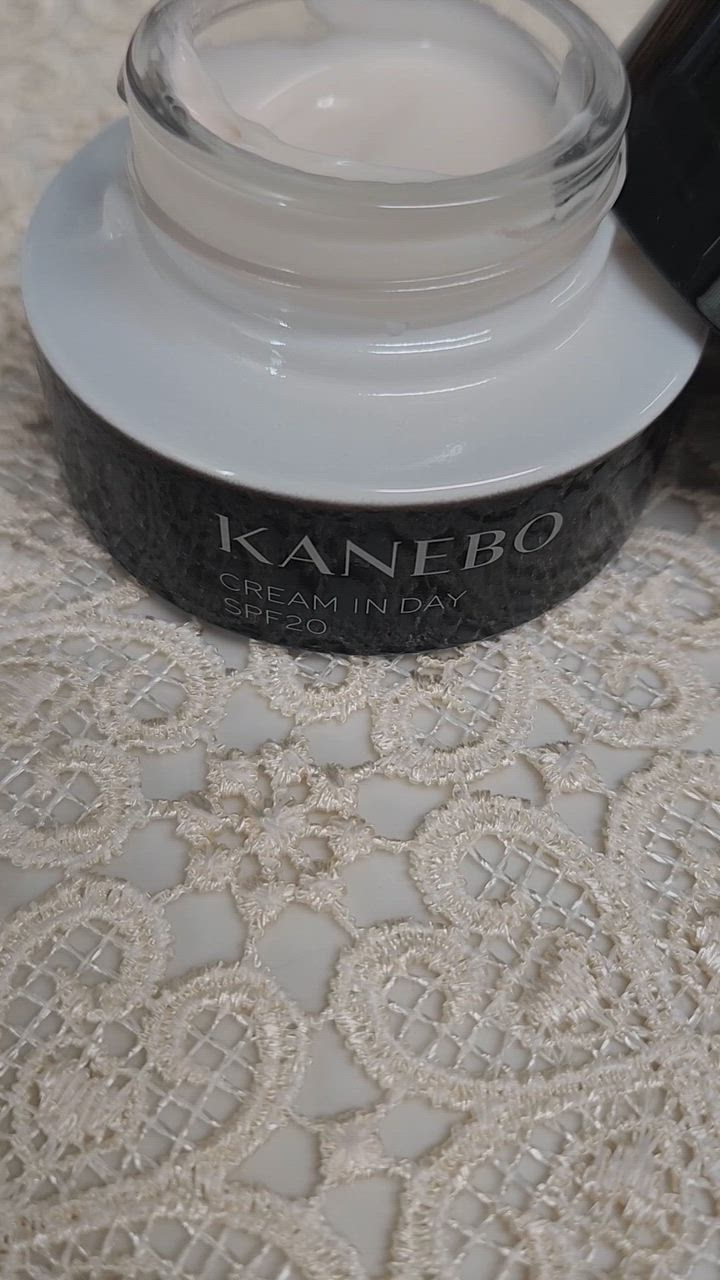 クリーム　イン　デイ　キット　リミテッド　エディションｂ 楽天市場】＼最大3,000円OFF／カネボウ クリーム イン デイ