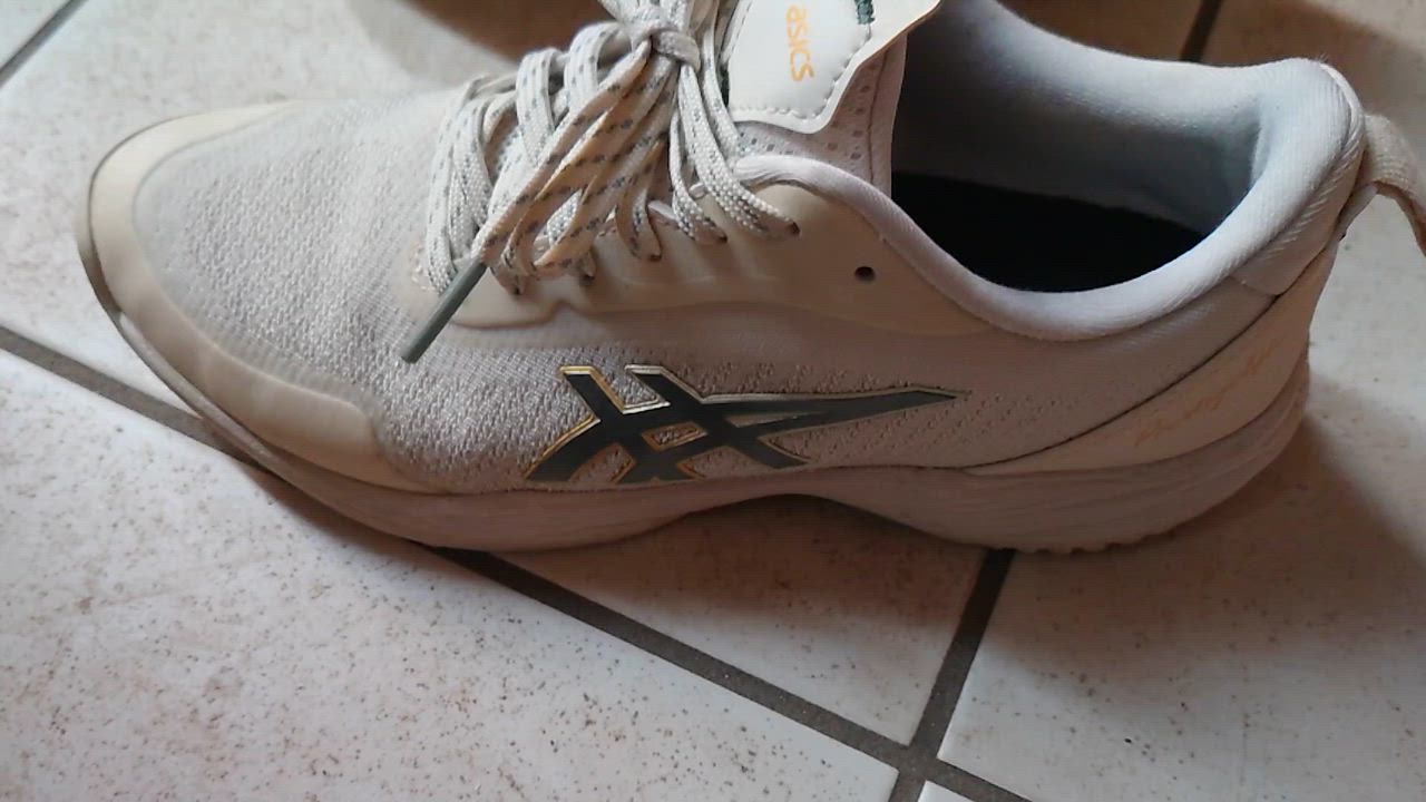 1件目のレビュー動画のサムネイル | 0