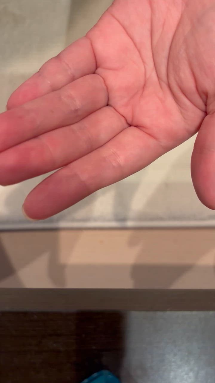 全体のレビュー動画のサムネイル | 1