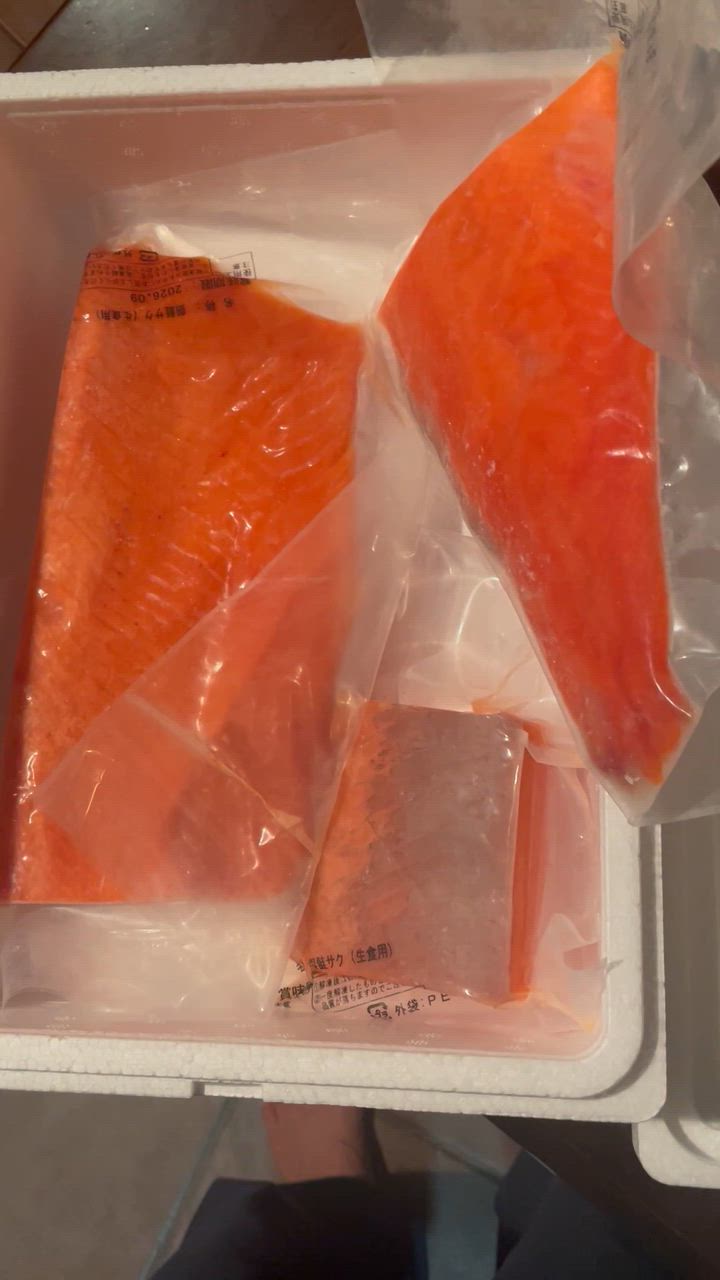 全体のレビュー動画のサムネイル | 1