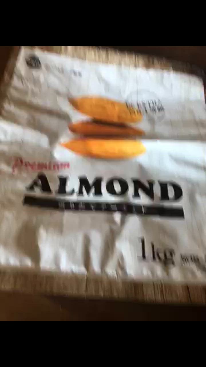 全体のレビュー動画のサムネイル | 8