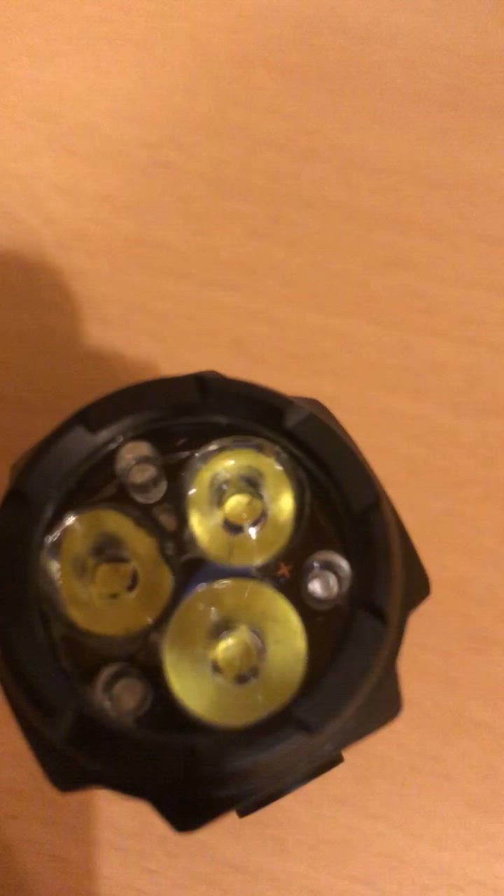 全体のレビュー動画のサムネイル | 1