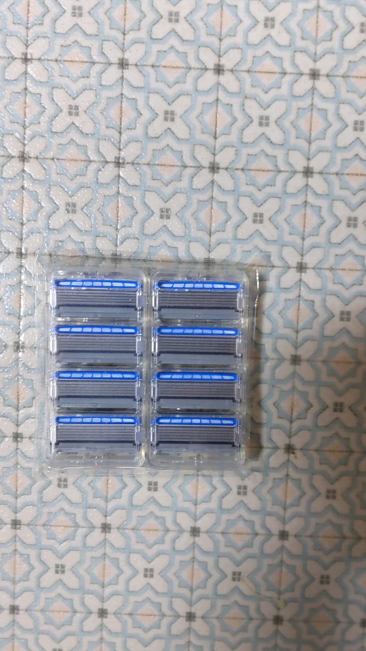 全体のレビュー動画のサムネイル | 0