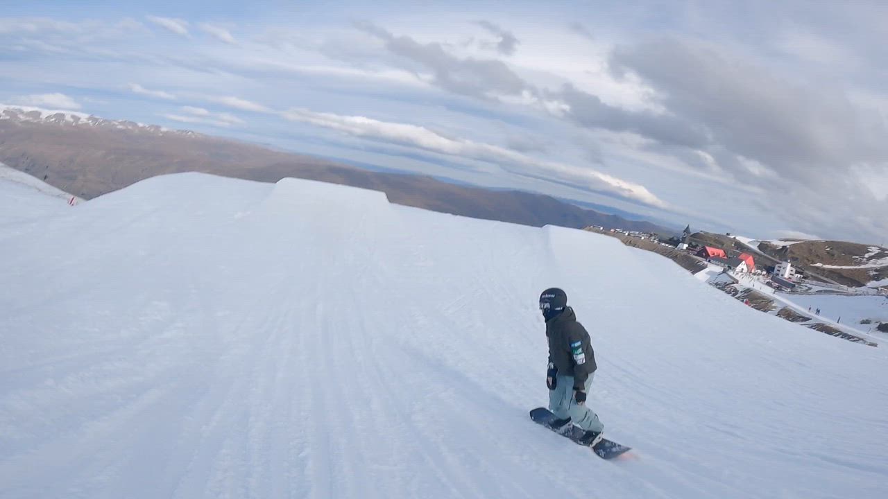 【滑雪板】木村葵来选手的NZ集训映像_跳跃斜坡风格