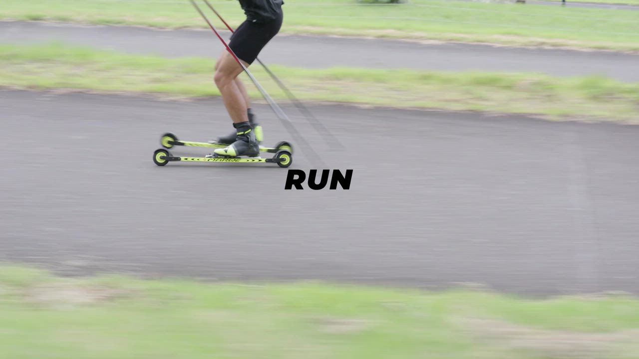 【スキー】走って飛ぶ！　ノルディック複合夏トレーニング！