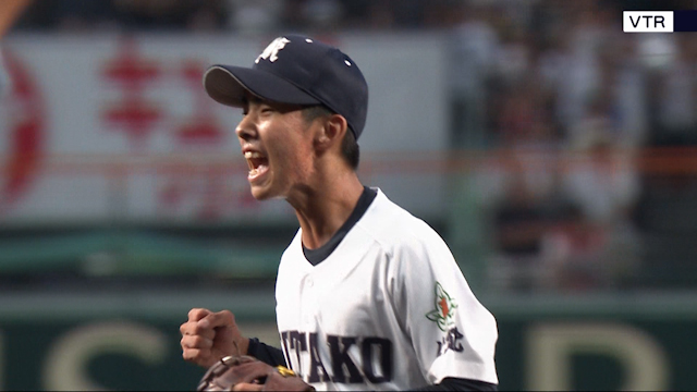 タイブレークに入った勝負　１３０球超えた佐賀北のエースが渾身のボールを投げ込む【青藍泰斗vs佐賀北】